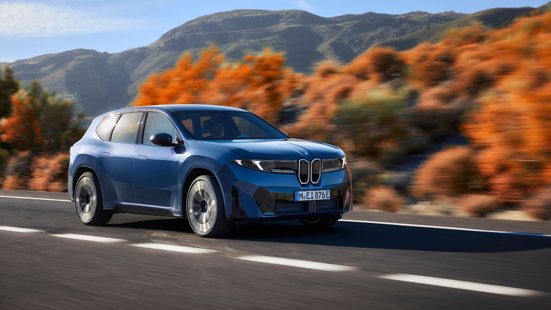BMW iX3 UAE First Drive
