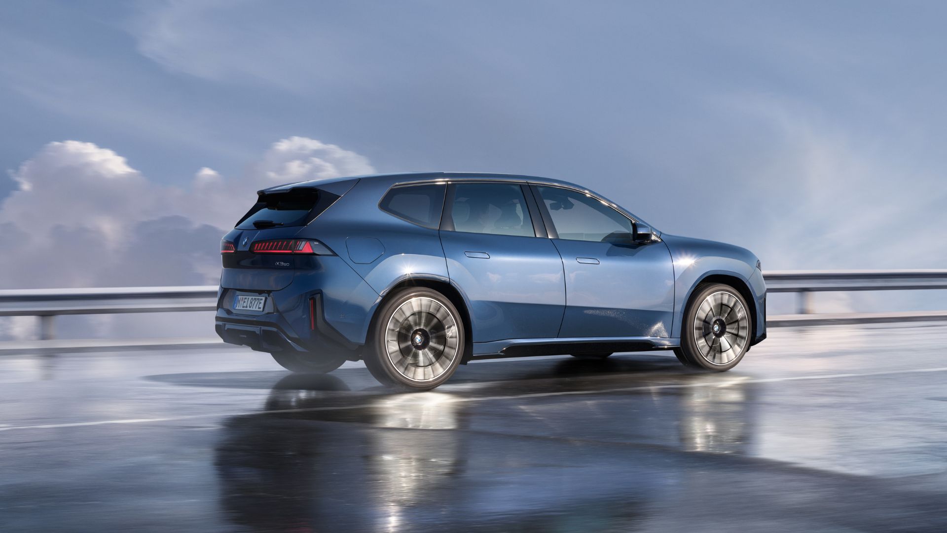 BMW iX3 UAE First Drive