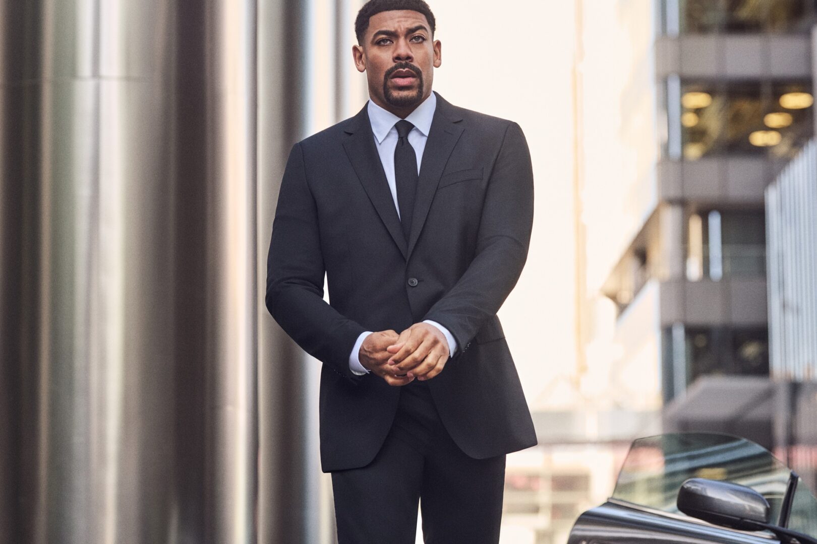 BOSS Fall/Winter 2026: Aaron Pierre wearing a select outfit