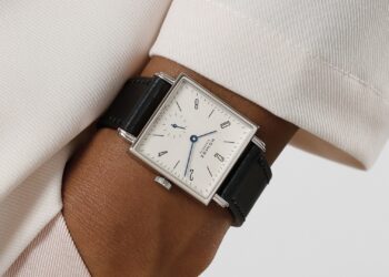 NOMOS Glashütte Tetra 27 White.