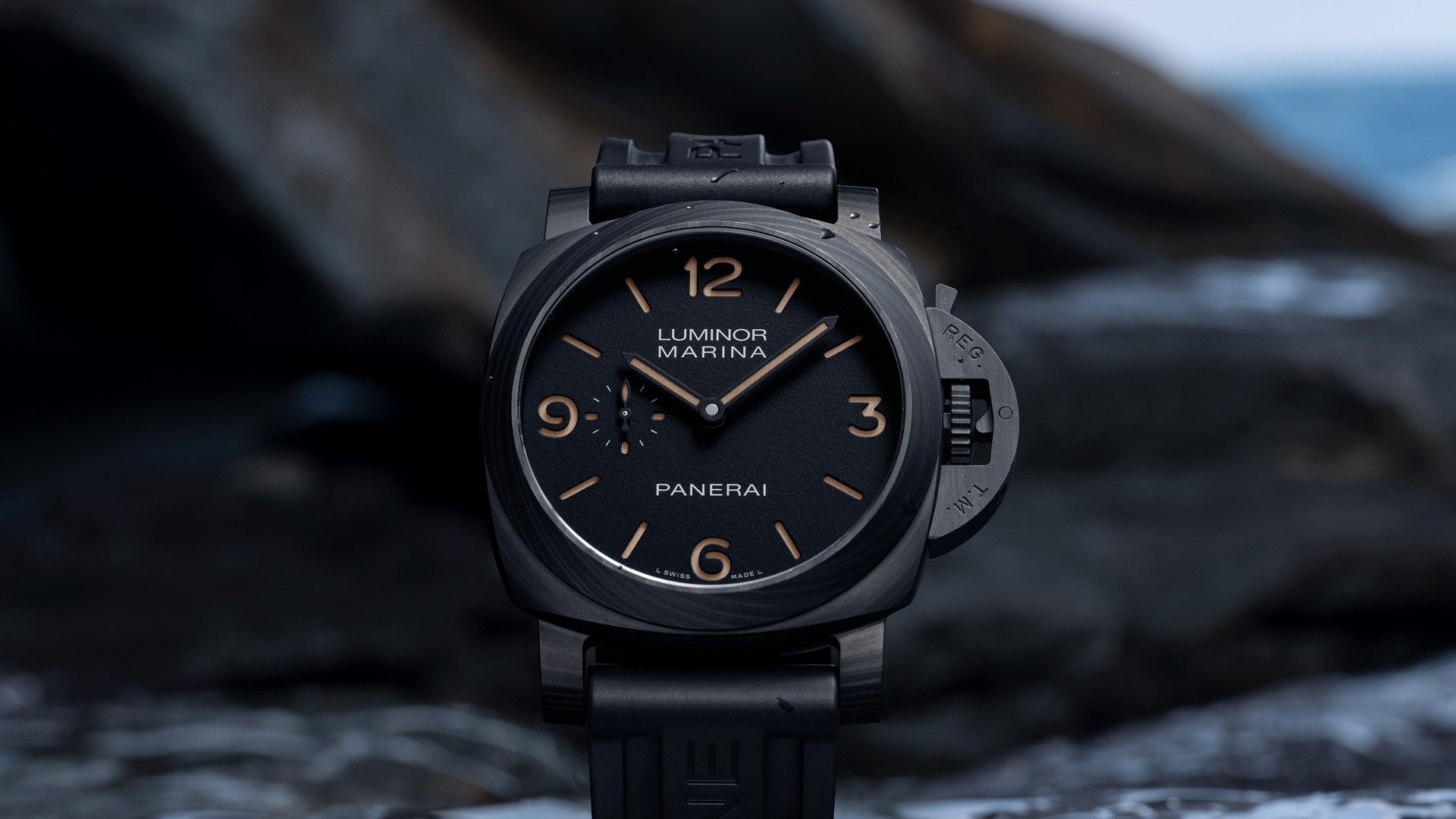 Panerai Luminor Marina PAM01707.