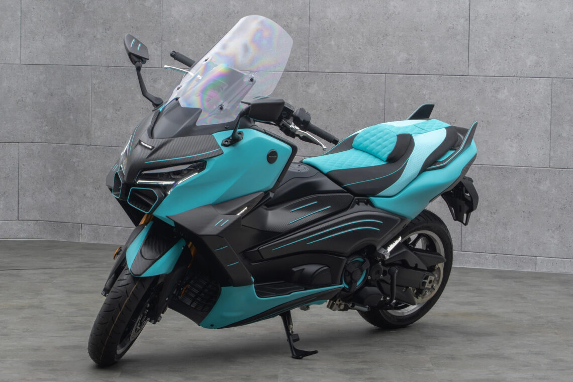 Yamaha TMAX 560 Gets a Jaw-Dropping Mansory Carbon Makeover