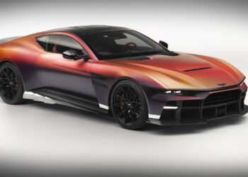Aston Martin Valen Revealed - Most Powerful Front-Engined Car