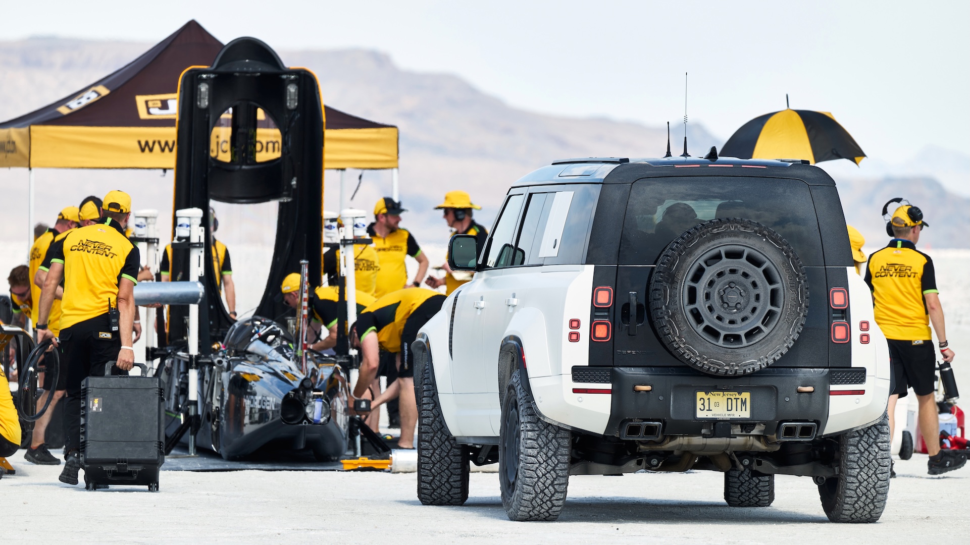 Land Rover Defender Octa & JCB Land Record