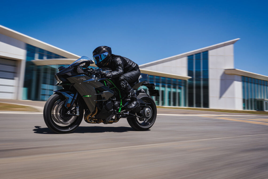 2027 Ninja H2 Breaks Cover: 206 bhp Supercharged Beast Goes Euro5+