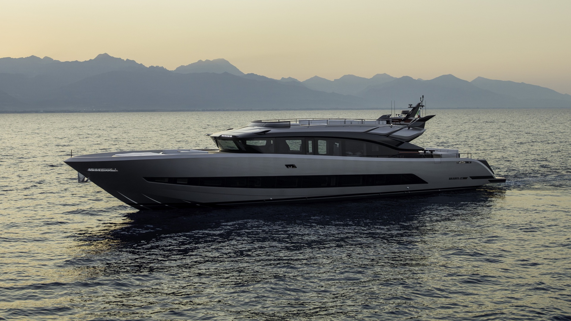 Brabus AB110 Yacht: A static image of the yacht covering the complete right side