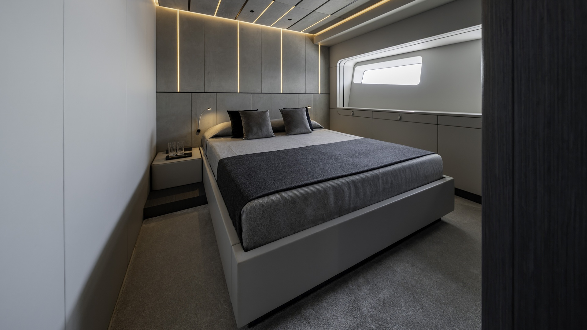 Brabus AB110 Yacht: An image of the crew quarters with a double-bed setup