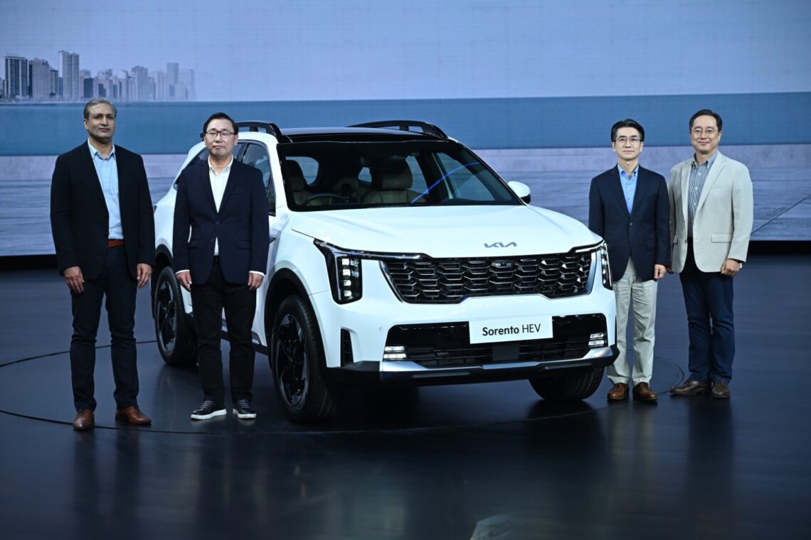 Kia Sorento Launched In India At ₹27.99 Lakh With Hybrid, Diesel And AWD Options