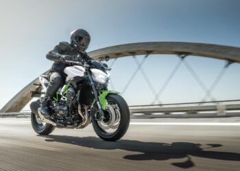 2027 Kawasaki Z900 Launched in India at ₹9.99 Lakh With New Colours