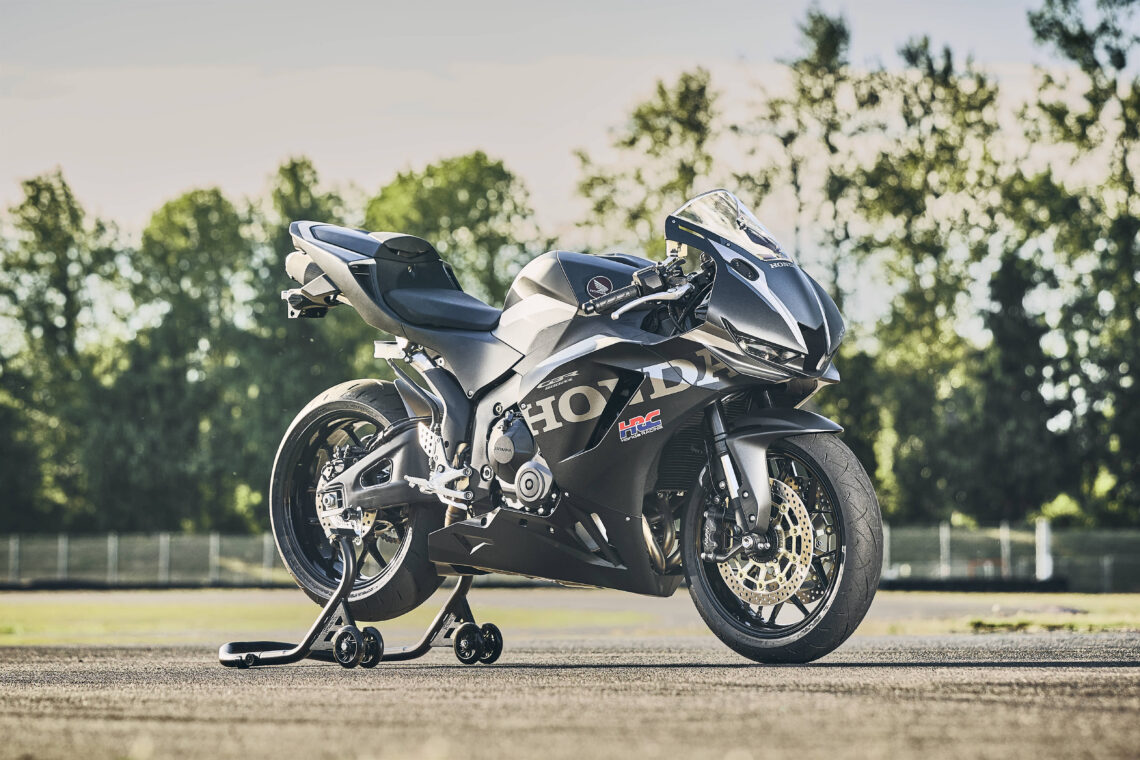 Honda Updates 2027 CBR600RR with Fireblade-Derived Upgrades