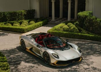 Aston Martin Valhalla Spider Unveiled with 1,079 bhp and a Top Speed of 350 kmph