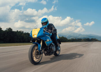 Yamaha XSR900 GP 2027 Unveiled With Christian Sarron-Inspired Racing Colours
